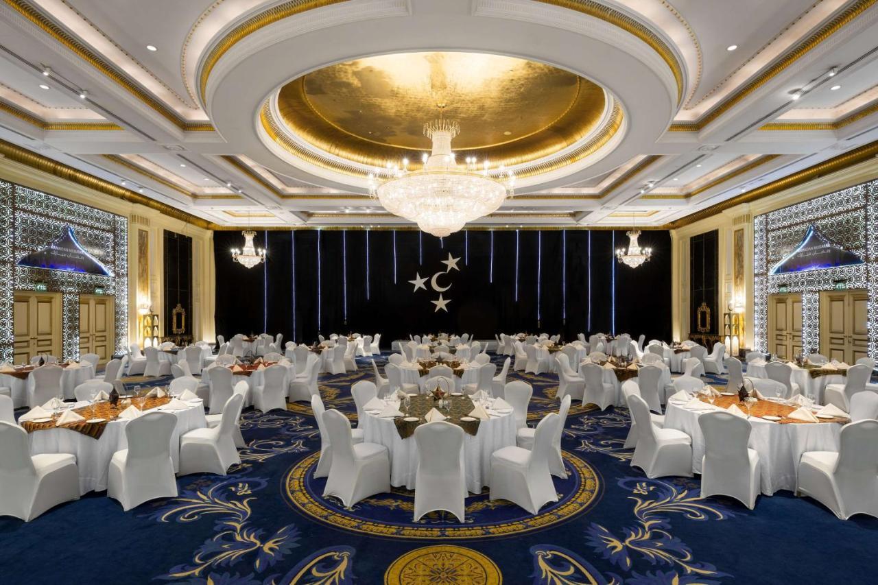 Radisson Blu Hotel, Riyadh Exterior photo The ballroom